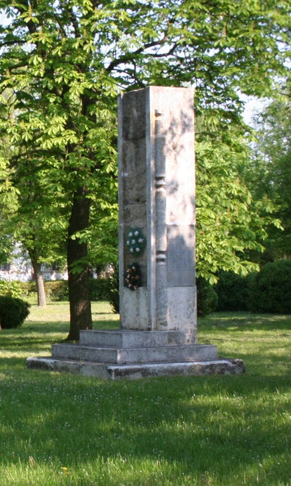 em_004